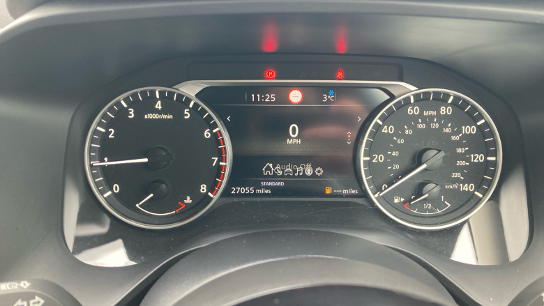 Nissan Qashqai 1.3 DiG-T MH Acenta Premium 5dr Petrol Hatchback